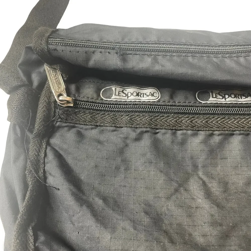 LeSportsac Black Nylon Crossbody Messenger Bag Adjustable Strap 11 x 8.5
